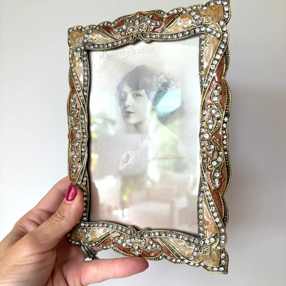 Vintage Style Ornate Art Nouveau Enamel Rhinestone 4x6 Picture Frame Bronze